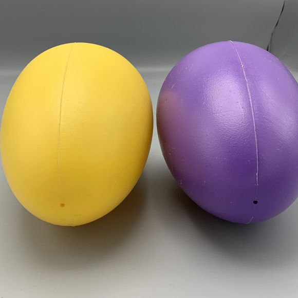 Pair of Plastic Blow Mold Easter Eggs 1 Yellow 1 Purple Yard Lawn Eggs 8" Hollow - Picture 6 of 12